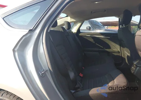 2015 Ford Fusion Se from USA, damaged, VIN 3FA6P0H73FR231710